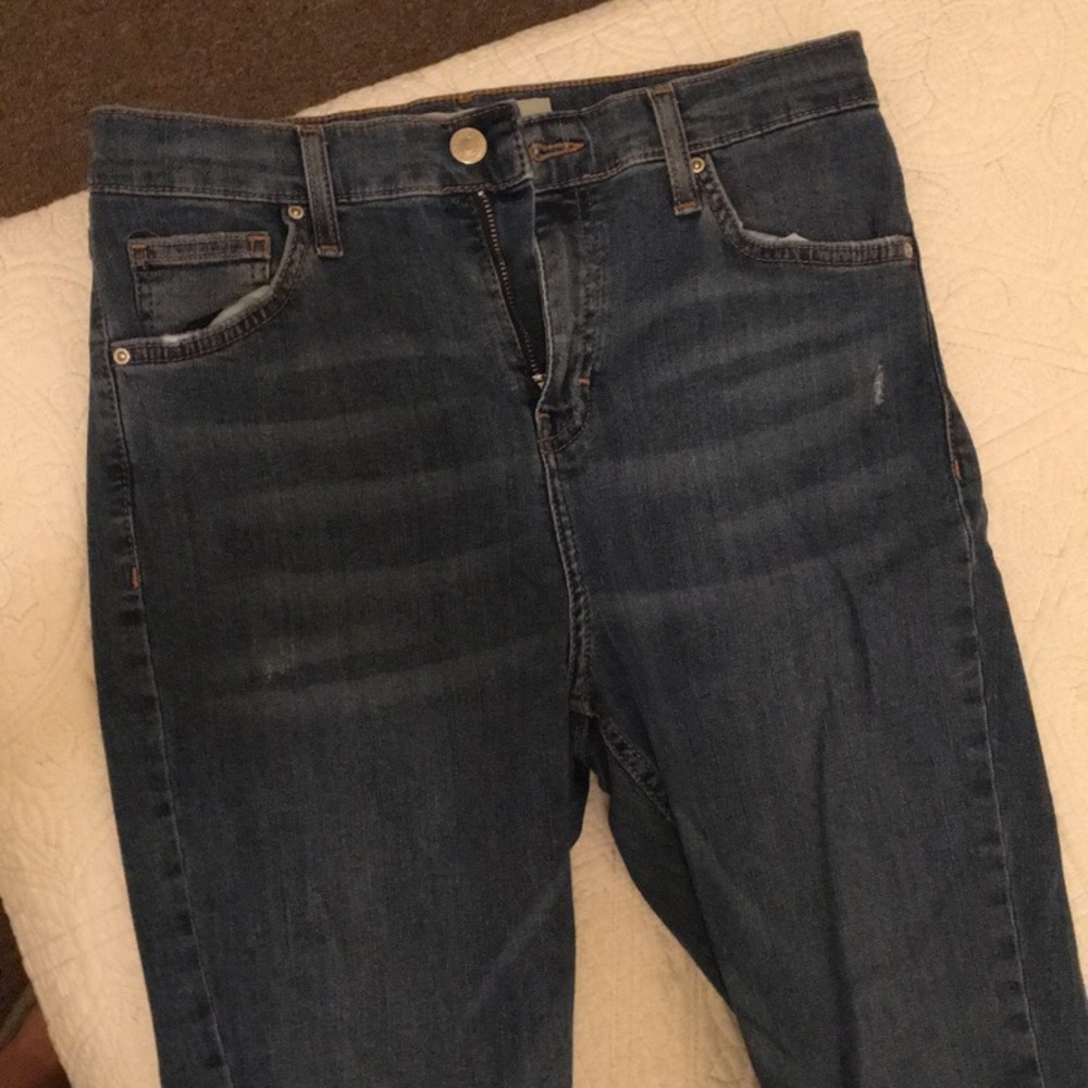 High waisted skinny jean